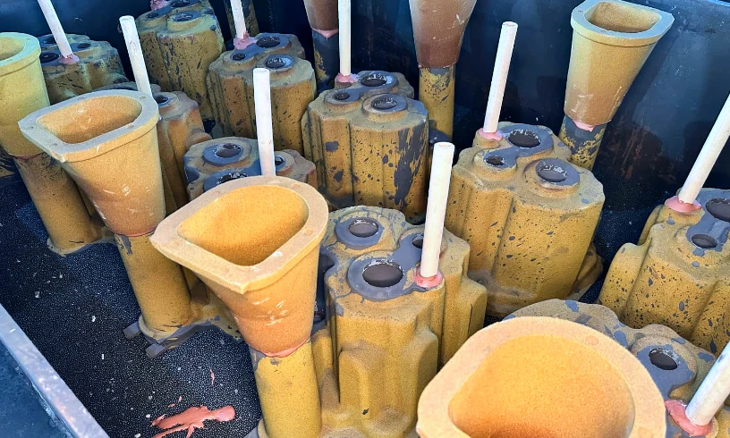 Curing & Mold Assembly@1x.webp